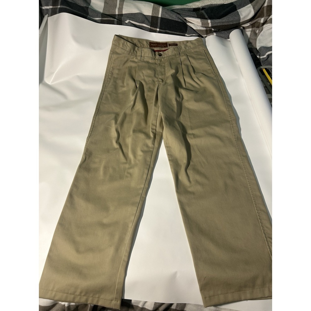 eddie bauer Wrinkle & Stain Resistant Ruston Fit Pleated Front Sz 36 By 32 khaki